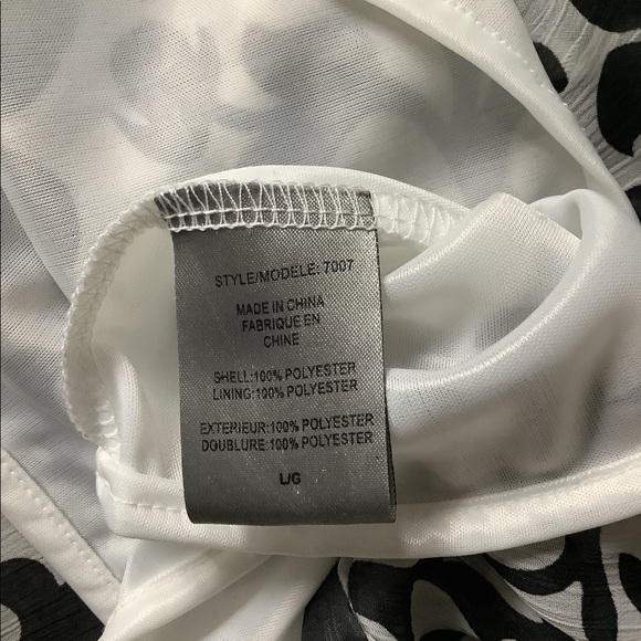 Beecher’s Brook flutter sleeve black/white blouse large - Picture 6 of 6